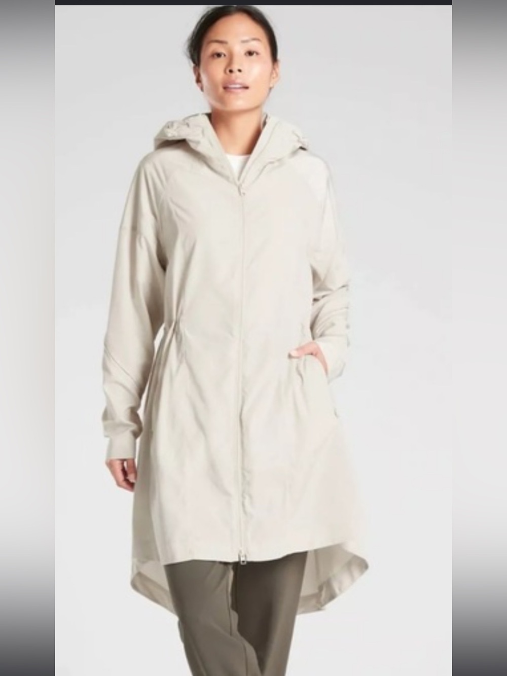 Athleta solar wind anarok jacket in cream.
